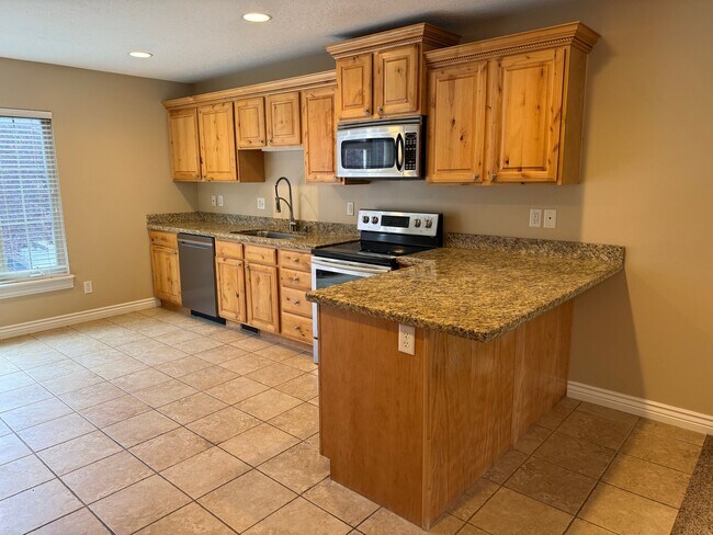 Foto del edificio - 1361 Mossy Springs Ln