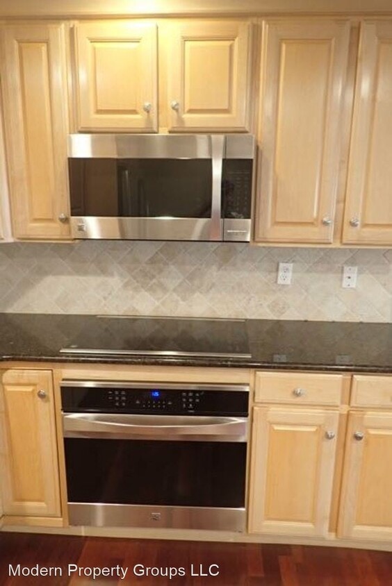 Primary Photo - 1 br, 1 bath House - 2710 W. Rollins Rd - D15