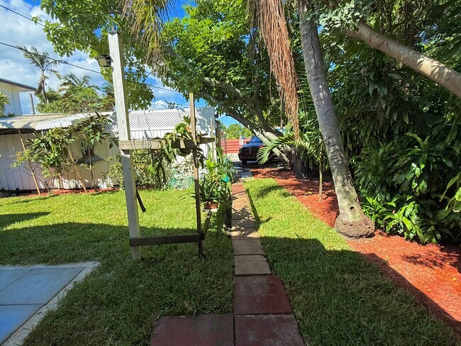 Estacionamiento privado - 2515 McKinley St