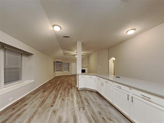 Building Photo - 820 Silverbrook Dr