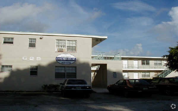 La Joila Apartaments - La Joila Apartments