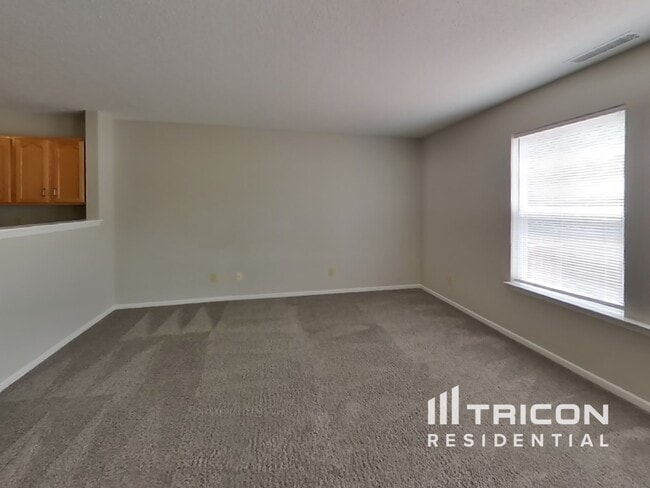 Building Photo - 2605 Redland Ln