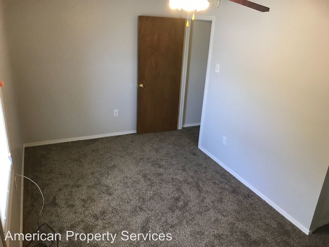 Foto del edificio - 1524 Fair Ln