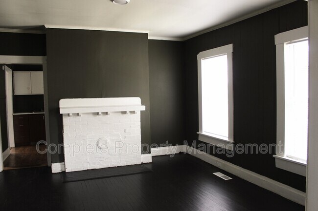Foto del edificio - 921 4th Ave W