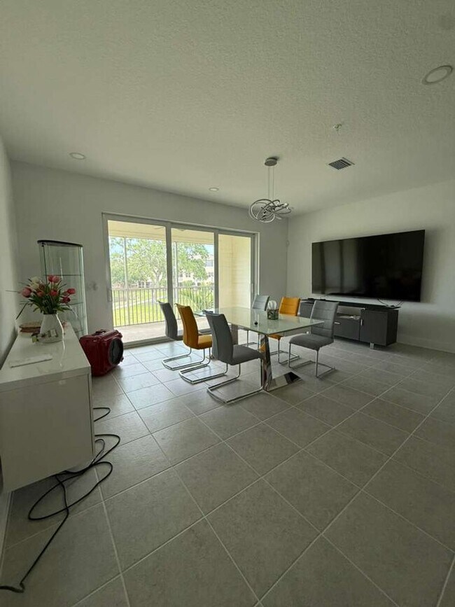 Photo - Luxury Living in Seminole – Home Available for Rent | 3bed|3bath