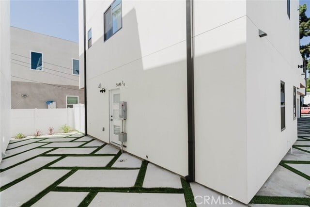 Foto del edificio - 5648 Cartwright Ave