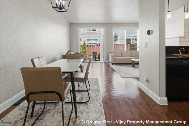Foto del edificio - 17147 SW Berkeley Ln