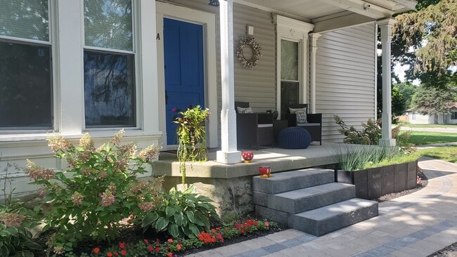 Side Entry with Covered Porch - 245 Mason Rd