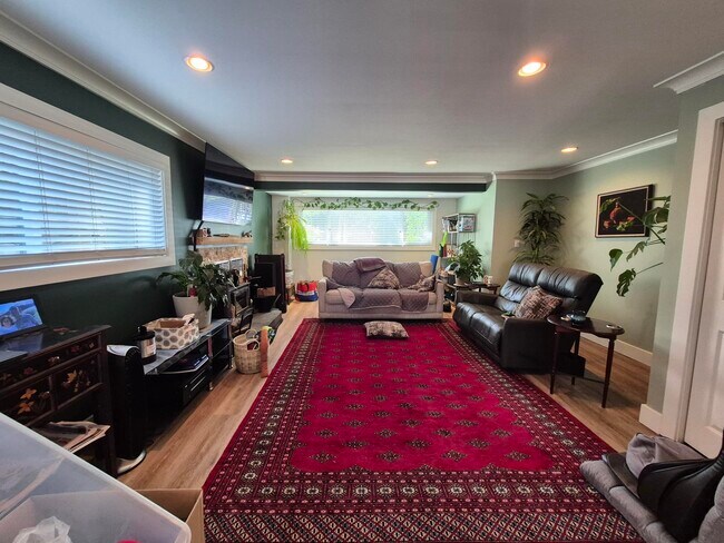 Photo du bâtiment - 941 Avrill Rd