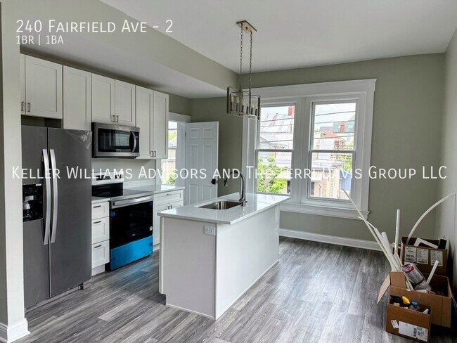 Building Photo - 240 Fairfield Ave