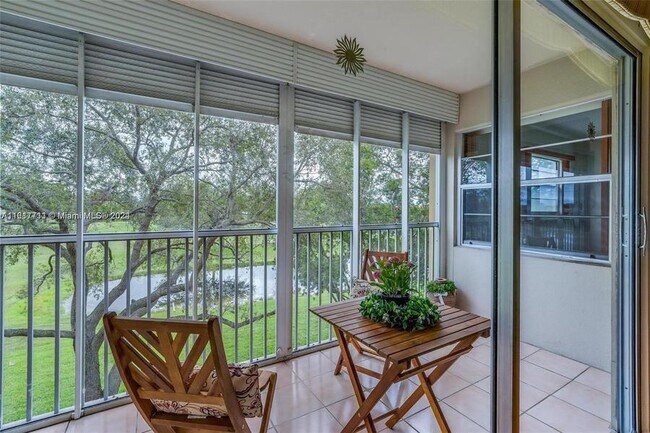 Foto del edificio - 1151 SW 128th Terrace