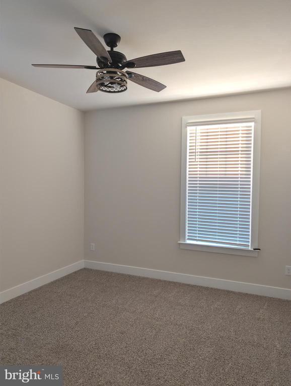 Foto del edificio - 14972 Walter Robinson Ln