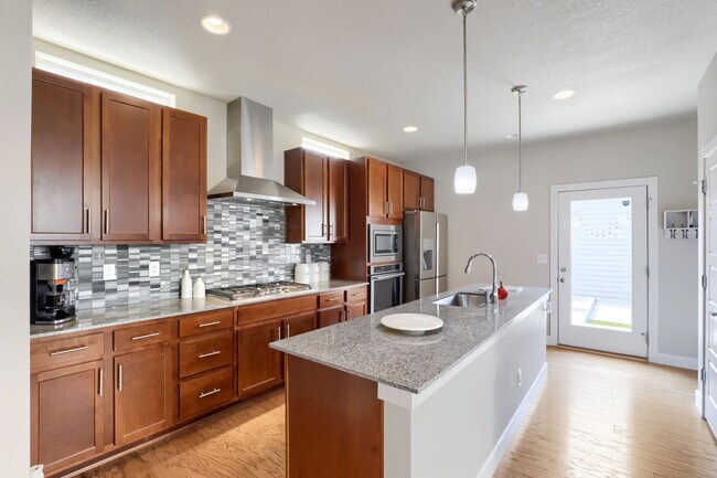Foto del edificio - 9416 E 59th Ave