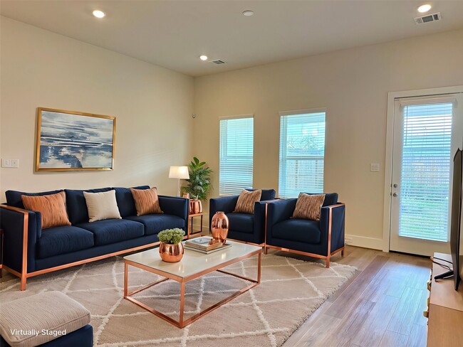 Foto del edificio - 5624 Bertellis Ln