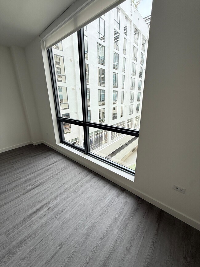 Foto del edificio - 419 NW 34th St