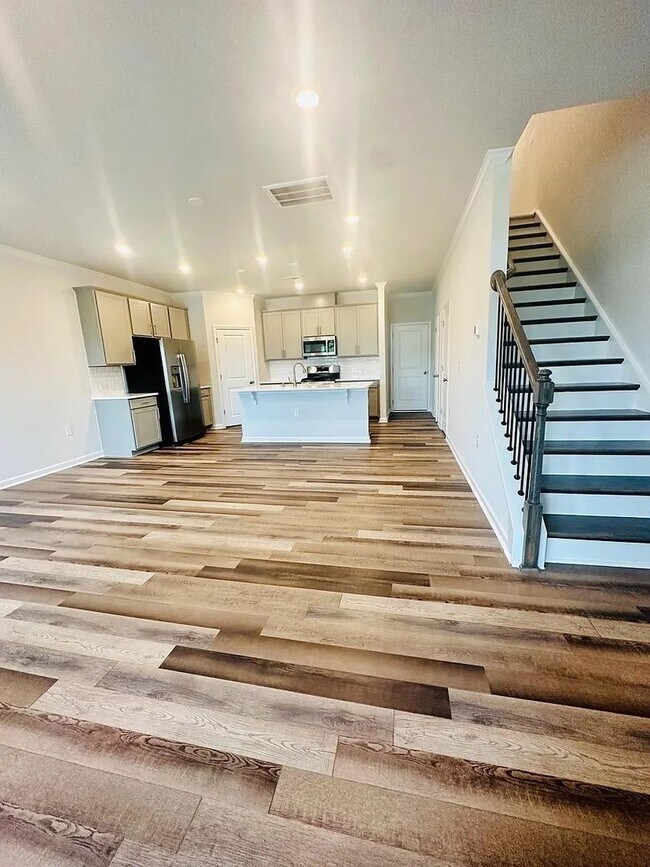 Foto del edificio - 2206 Kasota Ln