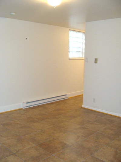 Building Photo - 4947 Charlemar Dr