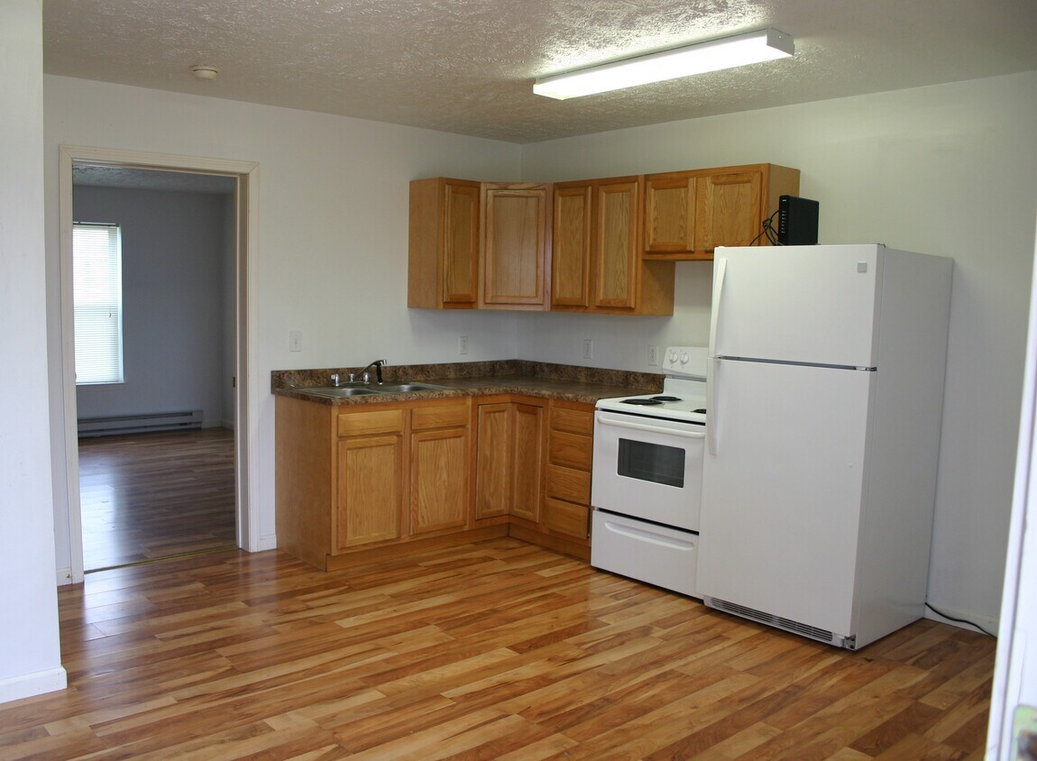 57 Alpha Ln Unit 202, Clarion, PA 16214 Room for Rent in Clarion, PA