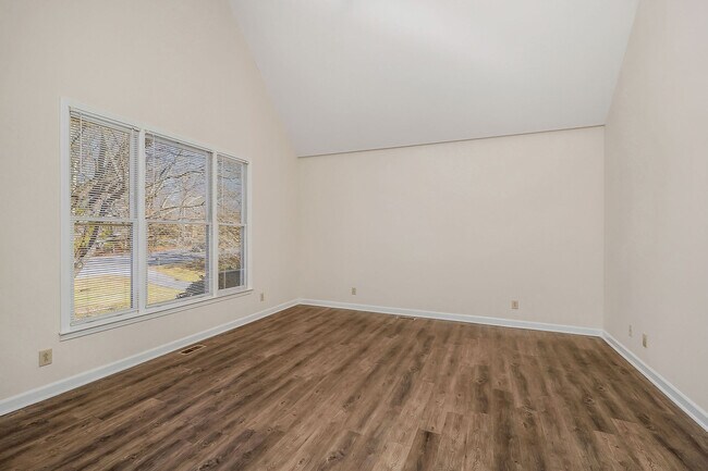 Foto del edificio - 550 W 12th St