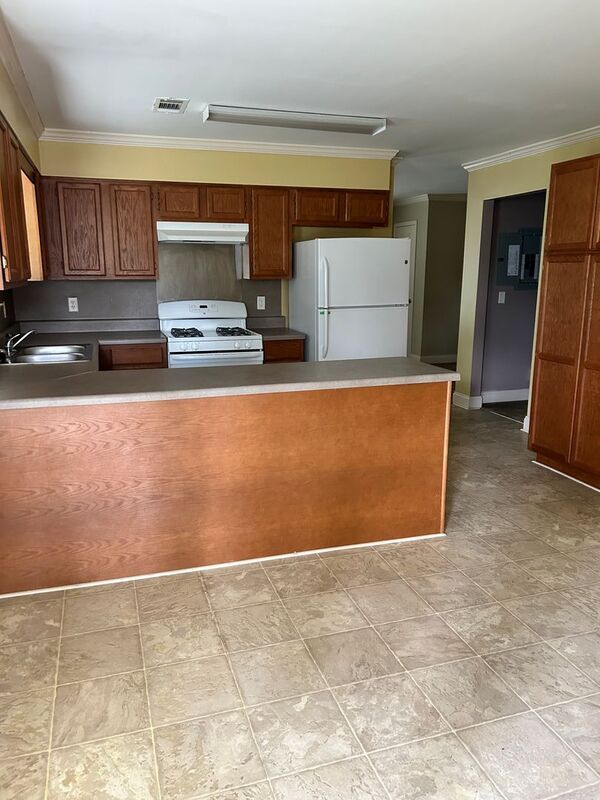 Building Photo - 1801 14th Way SW