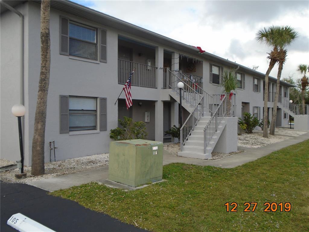 Foto principal - 2425 Caring Way