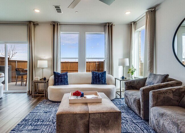 Foto del edificio - Modern Two-Story Townhouse in Celina