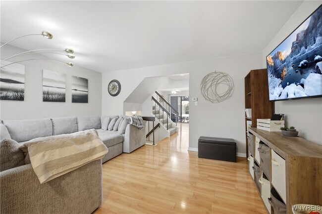 Foto del edificio - 1406 Netherton Ct