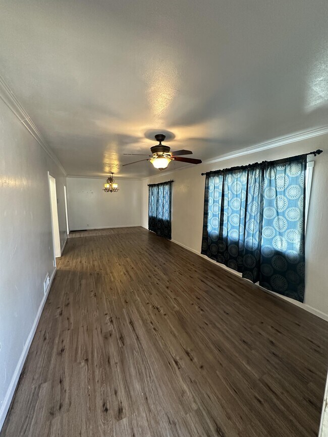 Foto del edificio - 120 E 17th St