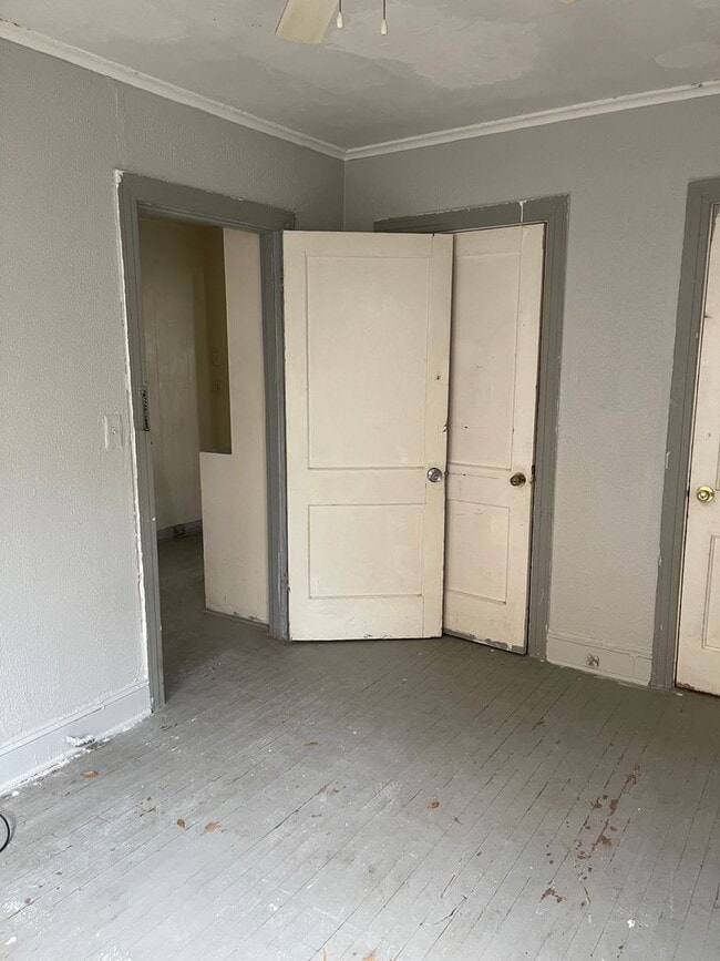 Building Photo - 3556 Judson St