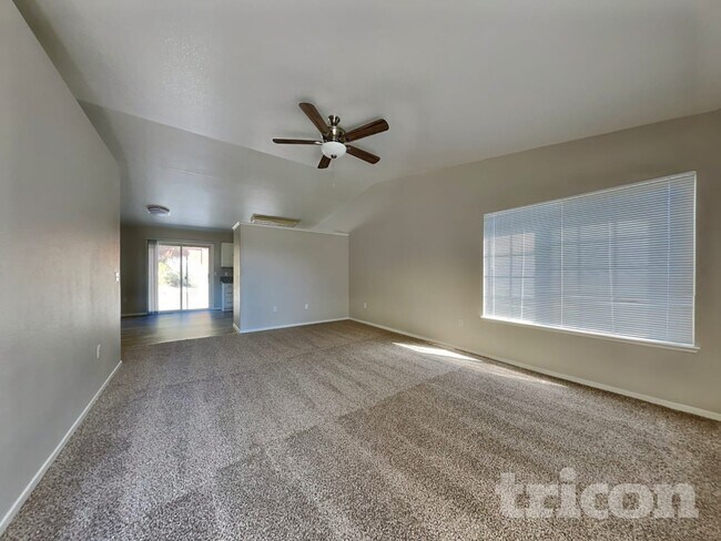 Building Photo - 7369 Dali Ct