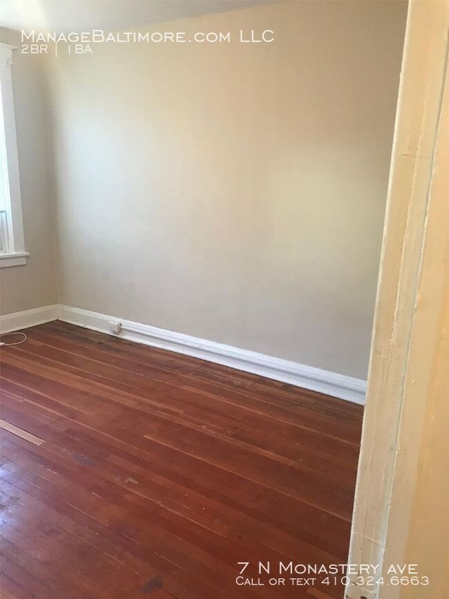 Building Photo - 2 bed 1 bath porch front house for rent!