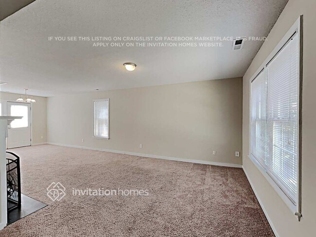 Building Photo - 2004 Pineton Ct