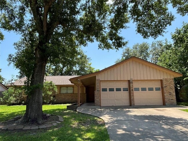 Building Photo - 10422 Winding Trail Rd