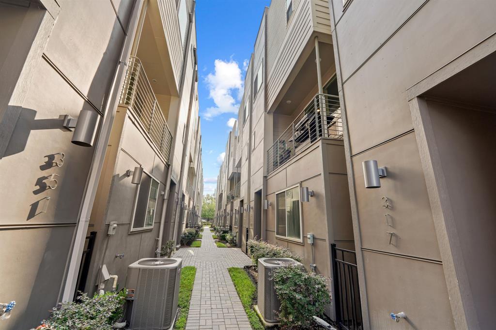 319 Eado Park Cir, Houston, TX 77020 House Rental in Houston, TX