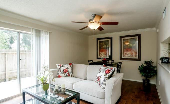 Foto principal - 2 bedroom in Stafford TX 77477