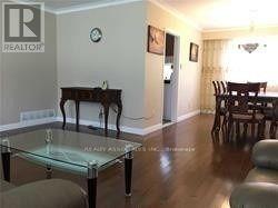 Photo du bâtiment - 180 Northwood Dr