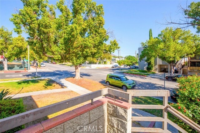 Building Photo - 635 E Angeleno Ave