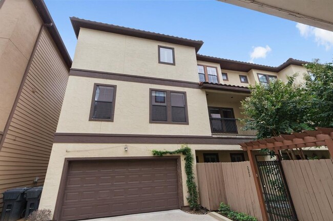 Foto del edificio - 3943 Gibson St