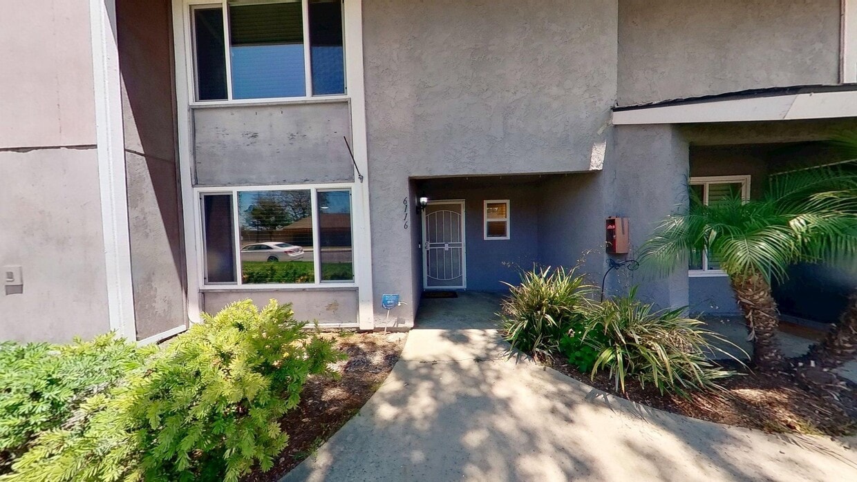 Primary Photo - 6116 Hefley St
