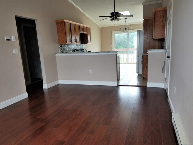 Building Photo - 89 Coleman St