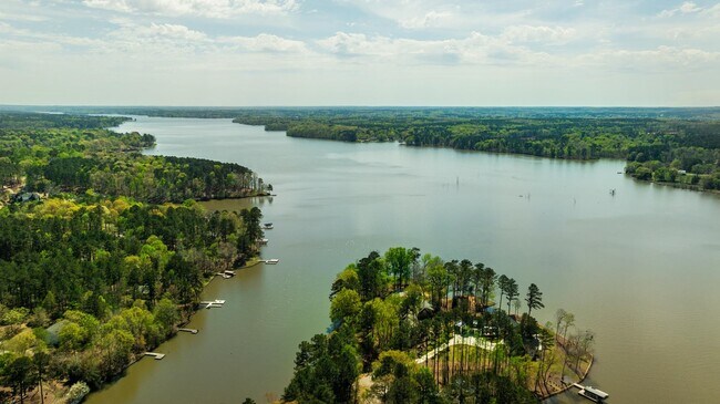 Foto del edificio - 1810 Parks Mill Dr