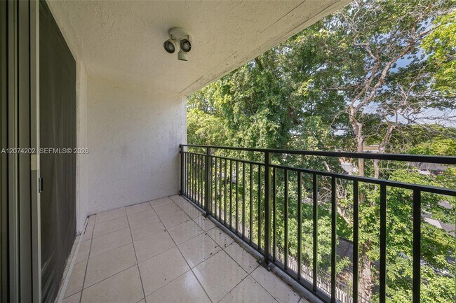 Foto del edificio - 14155 SW 87th St