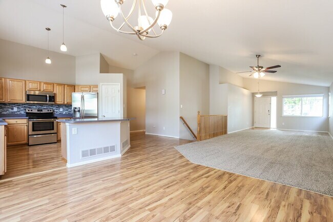 Building Photo - 11594 Oswego St