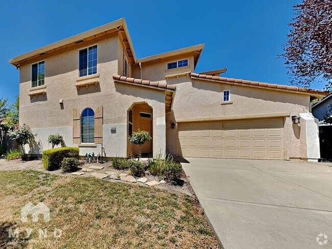 Building Photo - 5325 Dunlay Dr