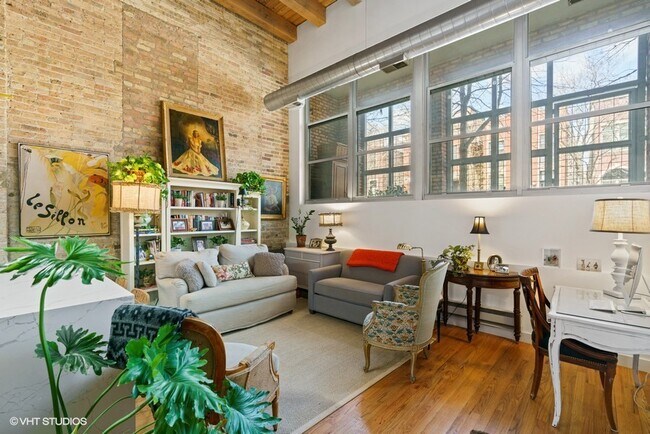 Foto del edificio - 2111 W Churchill St