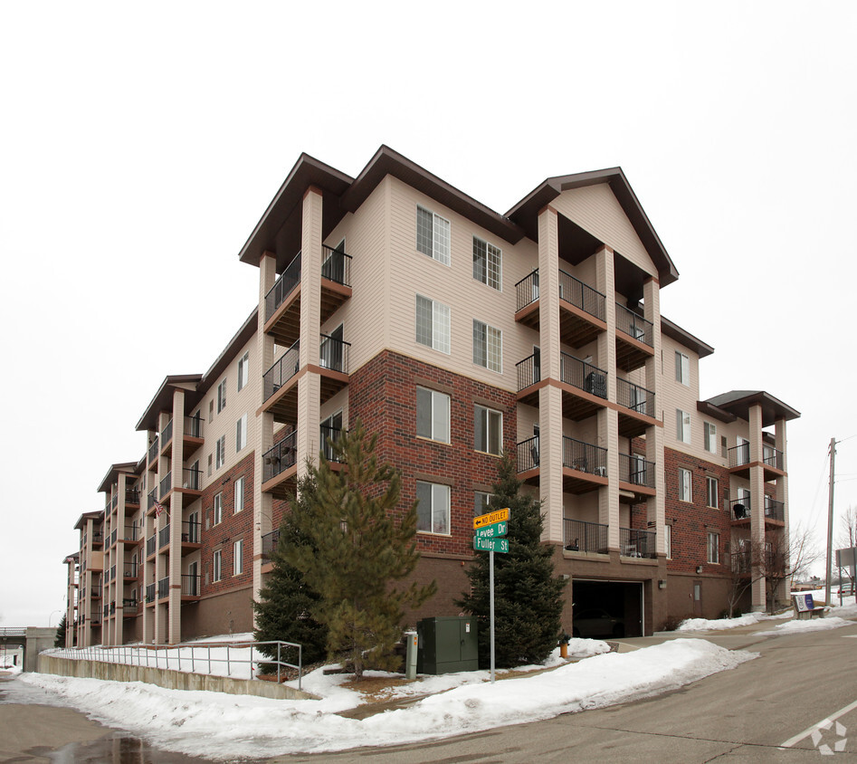 Northridge Court-55+ Senior Housing Apartments - Shakopee, MN