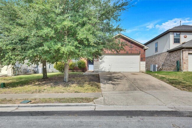 Building Photo - 10908 Long Summer Dr