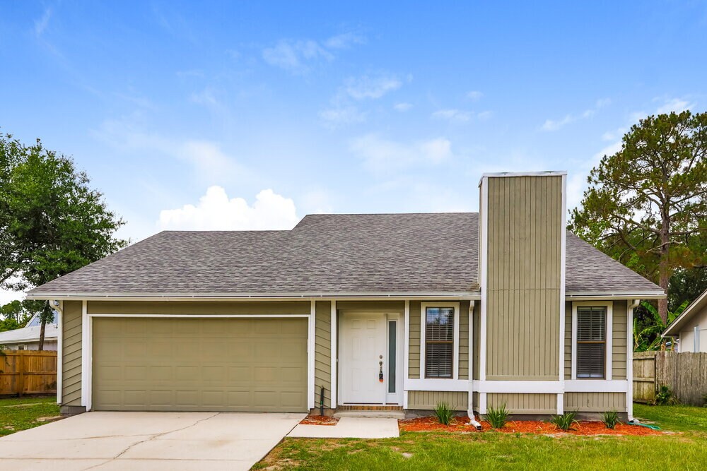 Foto principal - 4564 Cinderbed Dr