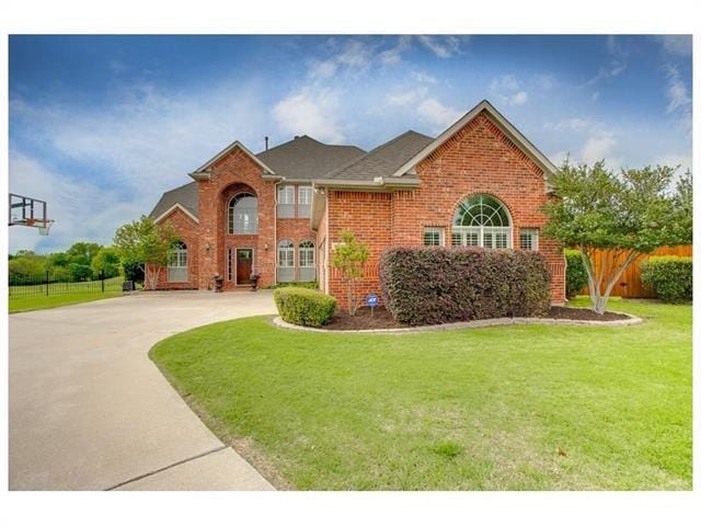 Building Photo - 2400 Geiberger Dr