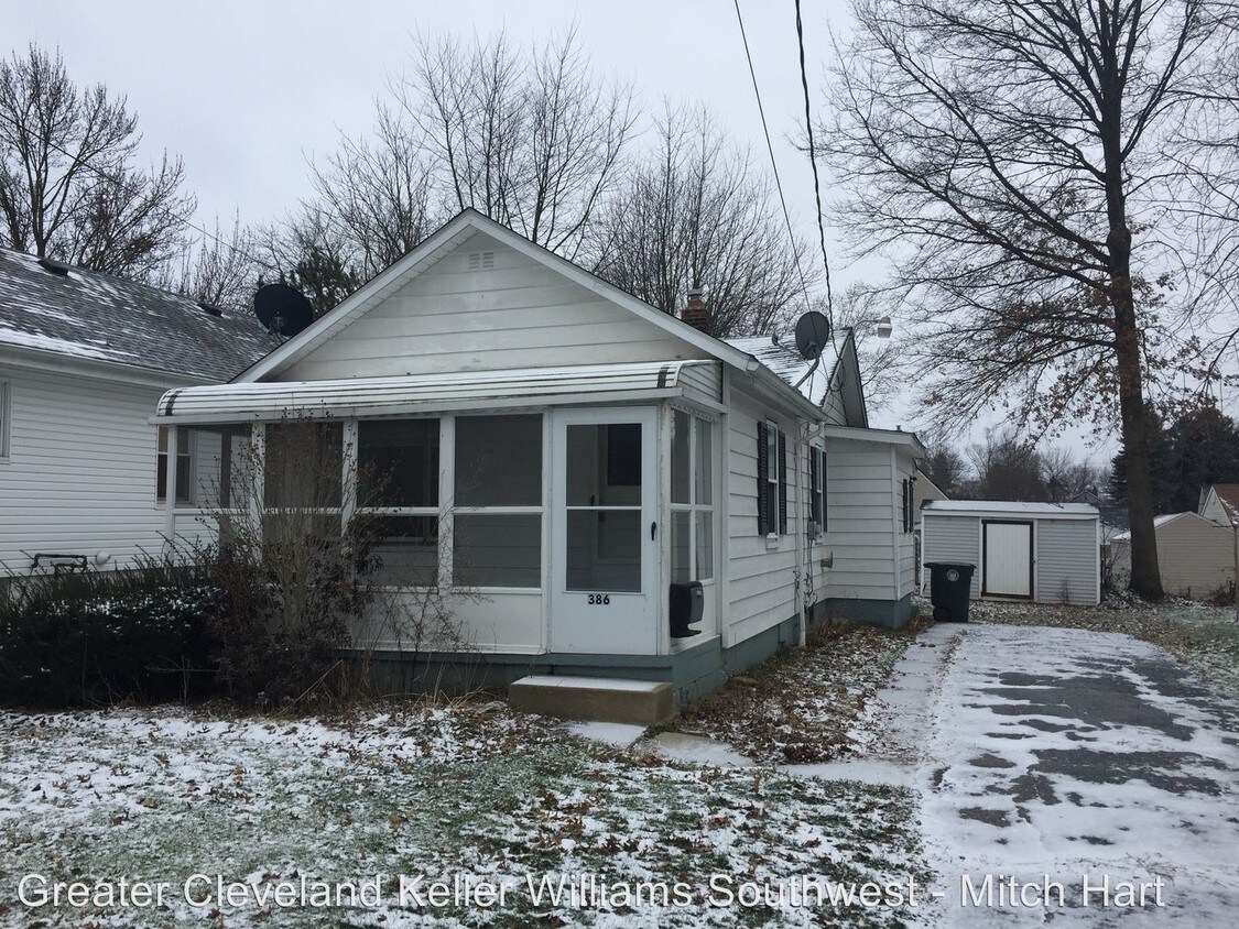 Primary Photo - 386 Dennison Ave